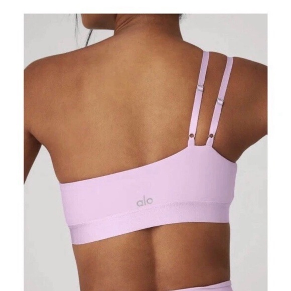 ALO Yoga Women's Pink Sports Bra and leggings - Picture 10 of 10